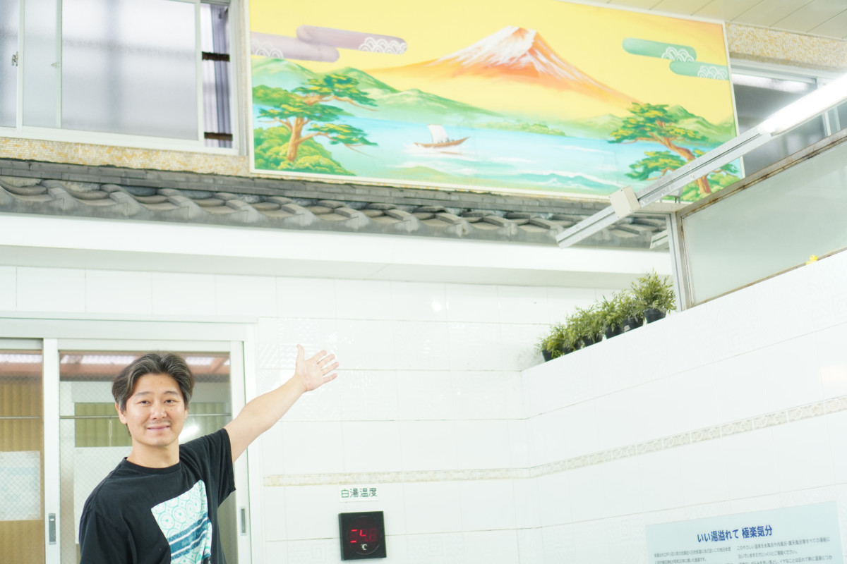 三ノ輪「天然温泉 湯どんぶり栄湯」が神コスパ！サウナと多彩な風呂に感動の外観